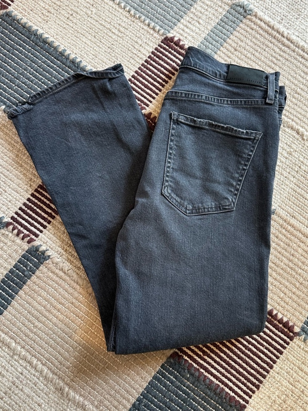 Citizens of Humanity Dark Wash Cropped Jeans